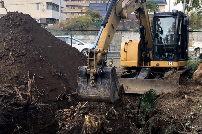 ​お庭の解体
​(更地にします)