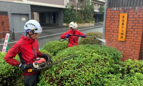 34823328.7580ab91a763f60a12560cd6d6e9c246.20030403